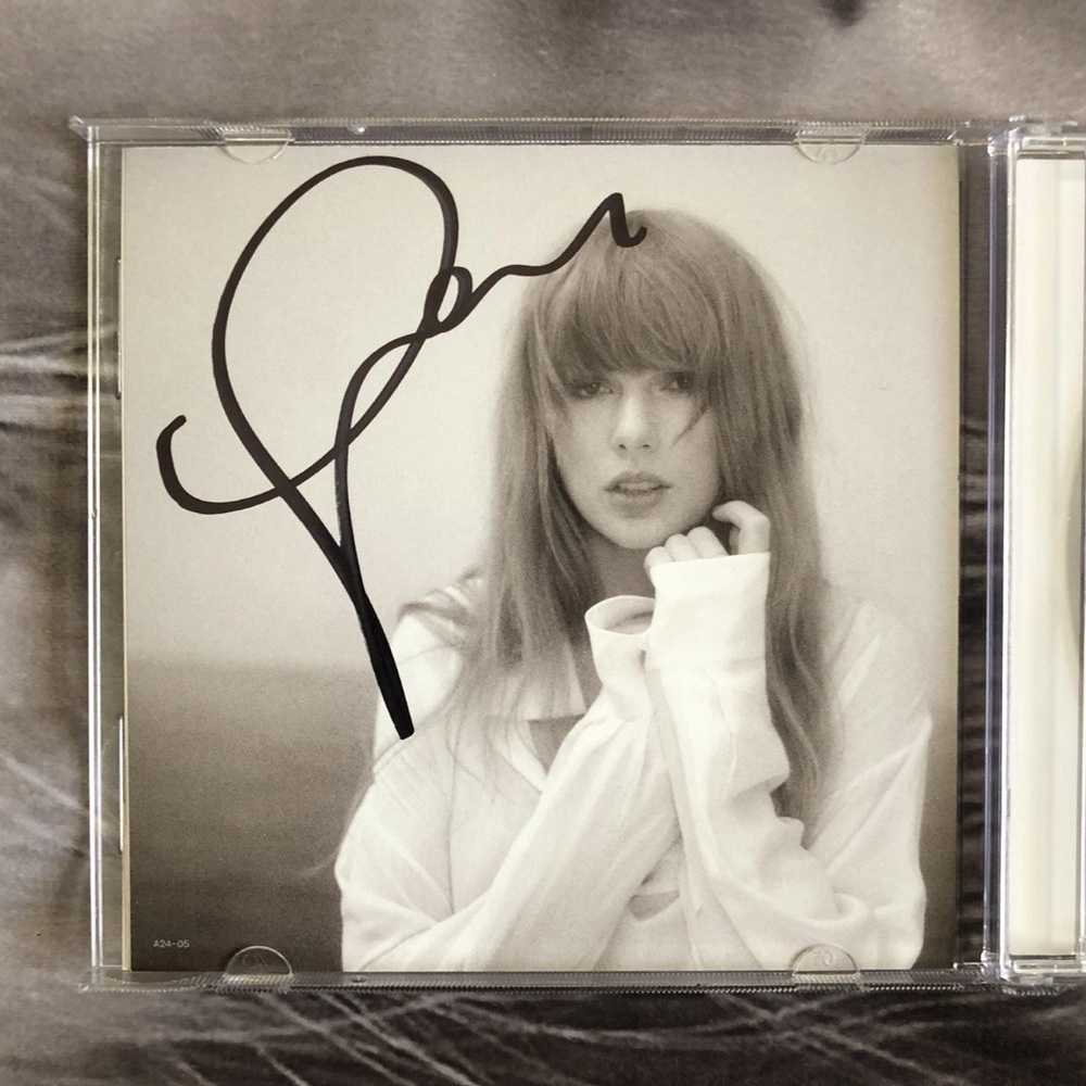 Taylor Swift Signed The Tortured Poets Department Cd Signature TTPD